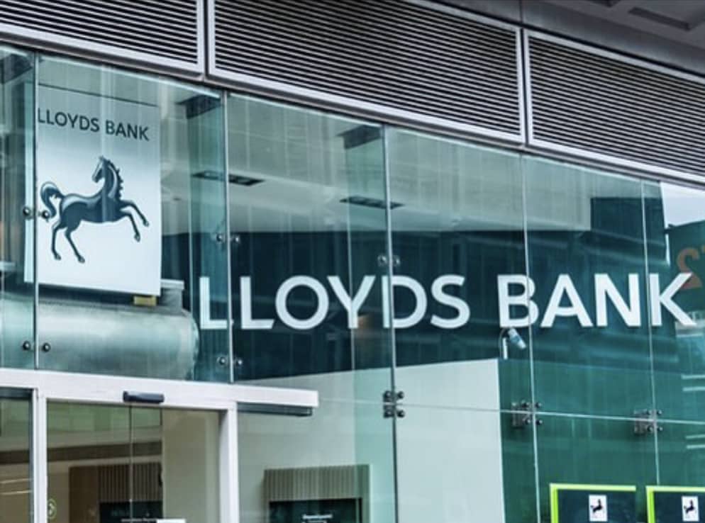 Lloyds to Close 55 More Bank Branches by 2026