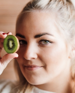 6 BENEFITS OF KIWI IN PREGNANCY