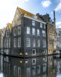 Netherlands Real Estate Market Crashes: Newly Built Home Sales Plummet