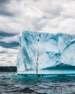 Glaciers in Greenland can raise global sea levels by about 1.3 meters