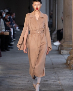 Max Mara Spring Summer 2021 fashion show