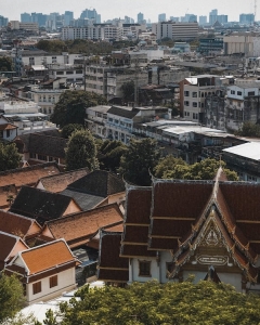 Thailand allows Wealthy Foreigners to buy and own Land