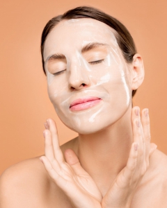 WHAT IS SKIN RENEWAL? BEST METHODS TO RENEW SKIN