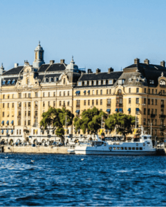 Why Swedish Property Prices are Still Plummeting: Insights from Experts