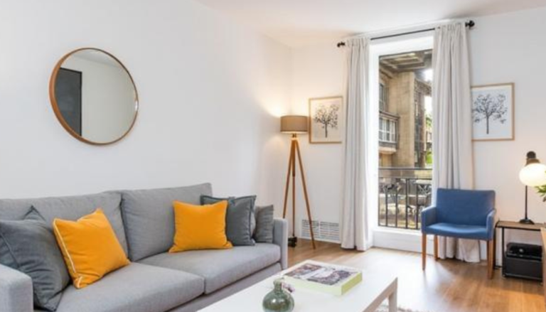 France Furnished Rentals Under Pressure: Paris and Lyon Face Severe Shortage Amid High Demand